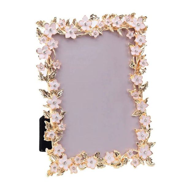 Gold Leaf and Ivory Flower Photo Frame  Manufacturers, Suppliers in Delhi