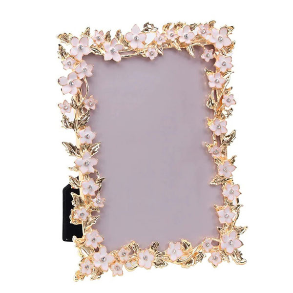 Gold Leaf and Ivory Flower Photo Frame Manufacturers, Suppliers in Guntur